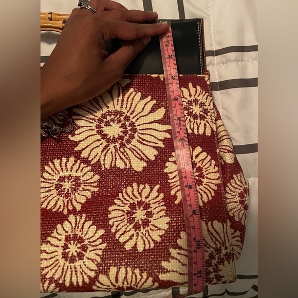 Tommy Hilfiger maroon and blue handbag - Picture 2 of 5